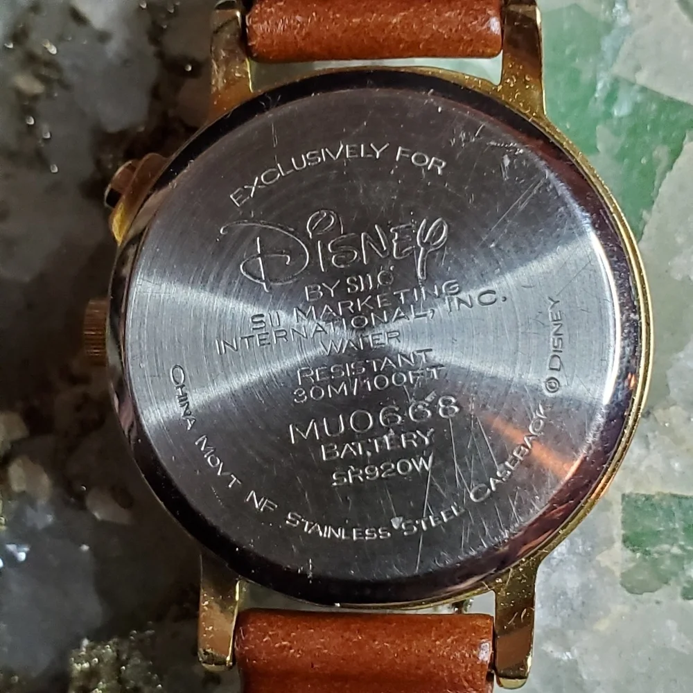 Disney Mickey Mouse Watch - Picture 3 of 5